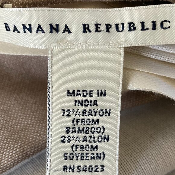 Banana Republic taupe ivory fringed scarf - Picture 9 of 15